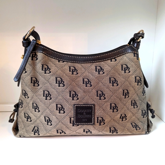 Dooney & Bourke Handbags - Dooney & Bourke Satchel Shoulder Bag